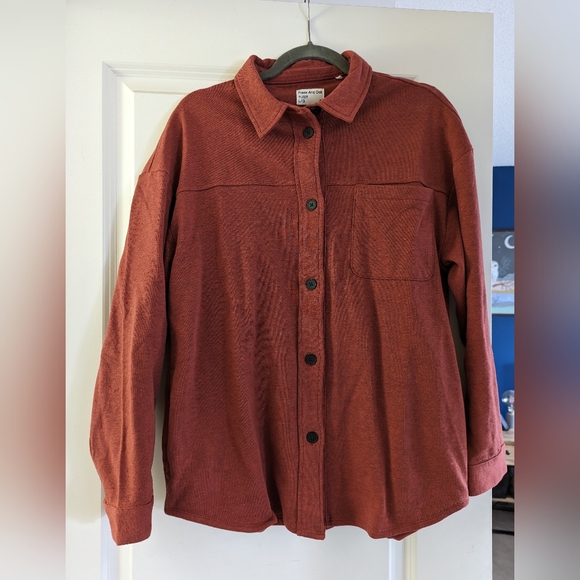 Shirt - Picture 1 of 1